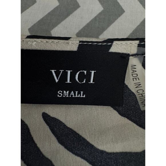 VICI Zebra Print Satin Wrap Blouse Long Sleeve Surplice Top Size Small - Picture 7 of 9